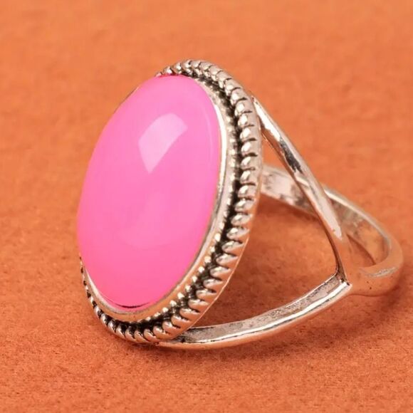 Jewelry - Boho inlaid large pink zinc alloy ring size 9